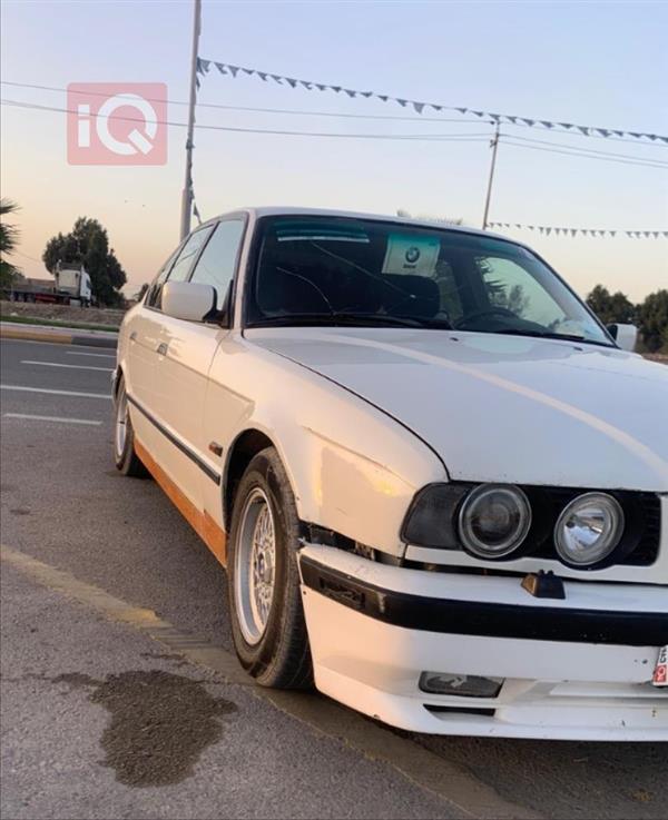 BMW 5-Series 1991 for sale in Iraq - Al-Zubair